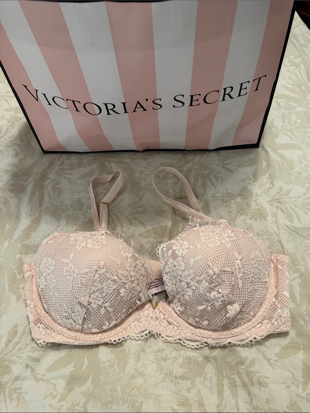 Victoria's Secret Freedom Cloud Bra